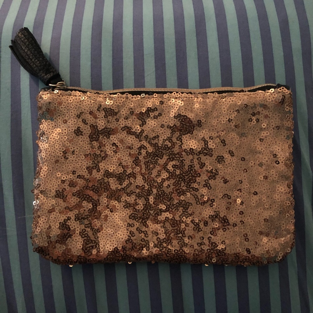 Makeup bag